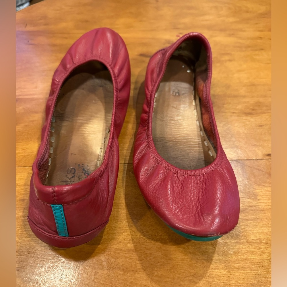 Tieks Red Leather Ballet Flats size 7 - Picture 3 of 8